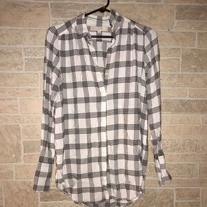 ✅Loft Button Down Shirt